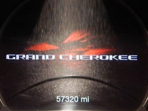 Used 2020 Jeep Grand Cherokee SRT image 23