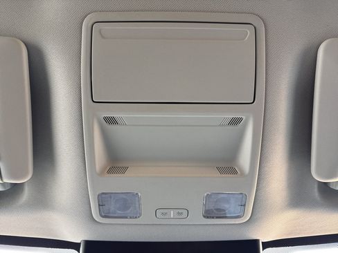 New 2025 Ford Maverick XL w/ Equipment Group 101A image 25