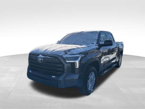 Used 2023 Toyota Tundra SR5 image 1