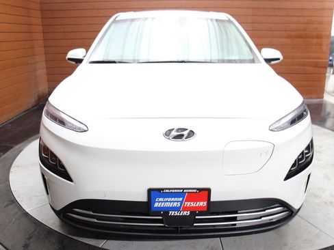 Used 2023 Hyundai Kona Limited w/ Cargo Package image 2