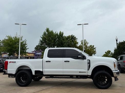 Used 2025 Ford F250 XLT w/ FX4 Off-Road Package AWD/4WD image 8