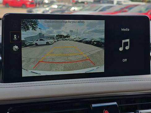 Used 2026 Genesis G70 2.5T image 22