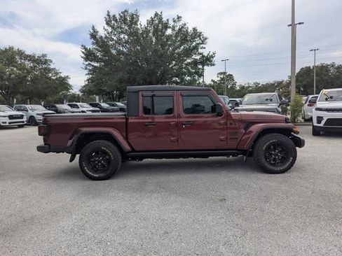 Used 2021 Jeep Gladiator Sport AWD/4WD image 12