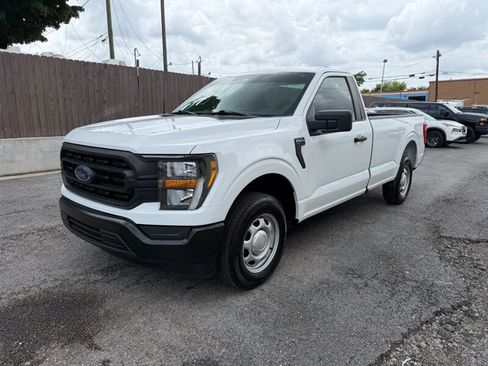 Used 2023 Ford F150 XL w/ Trailer Tow Package RWD image 5