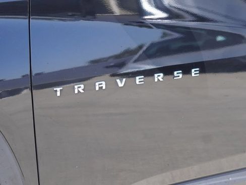 Used 2023 Chevrolet Traverse LT w/ LPO, Cargo Package AWD/4WD image 10