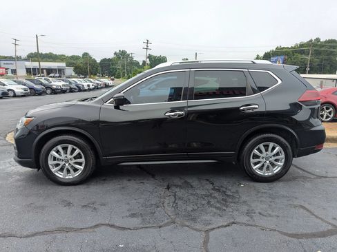 Used 2019 Nissan Rogue SV FWD image 4