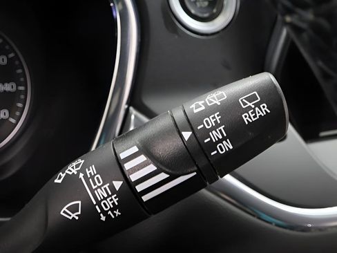 Used 2022 Chevrolet Blazer LT w/ Midnight/Sport Edition image 17