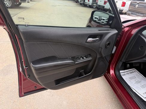 Used 2021 Dodge Charger SXT w/ Blacktop Package RWD image 8