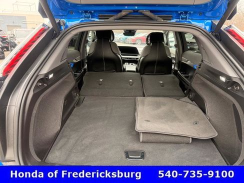Used 2025 Cadillac Optiq Luxury 1 AWD/4WD image 27