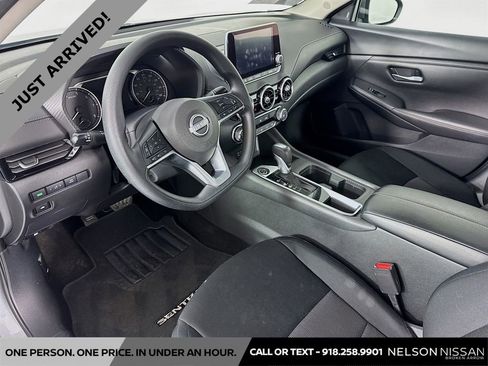 Certified 2024 Nissan Sentra SV image 9