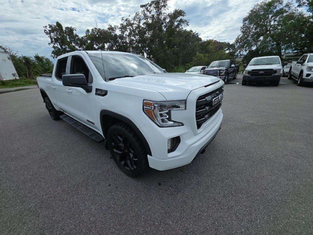 Used 2020 GMC Sierra 1500 Elevation w/ Elevation Value Package AWD/4WD image 4