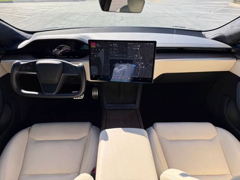 Used 2022 Tesla Model S Standard Range image 15