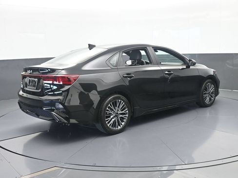 Used 2024 Kia Forte GT-Line w/ GT-Line Premium Package FWD image 6