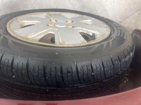 Used 2006 Ford Focus ZX4 image 40