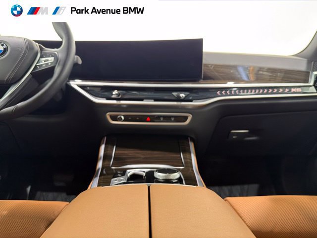 Certified 2024 BMW X5 xDrive40i w/ Premium Package AWD/4WD image 35