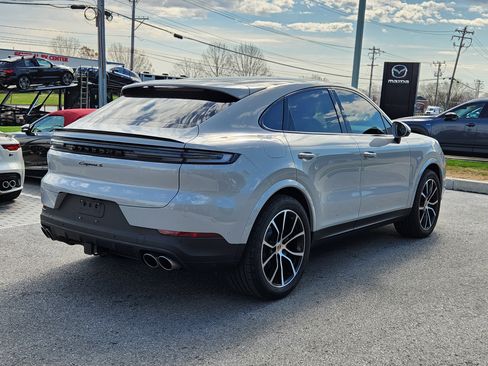 Used 2026 Porsche Cayenne S image 4