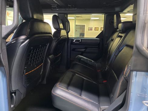 Used 2024 Ford Bronco Badlands AWD/4WD image 19