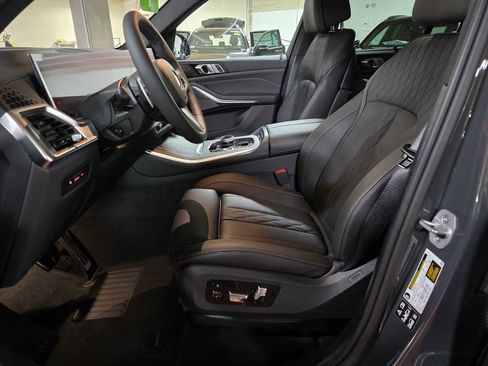 New 2026 BMW X5 xDrive40i w/ Executive Package image 23