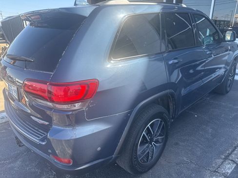 Used 2020 Jeep Grand Cherokee Trailhawk w/ Trailhawk Luxury Group image 16