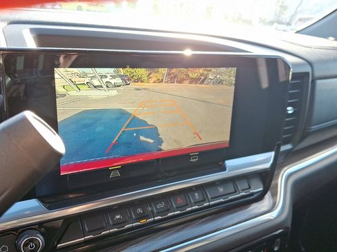 Used 2023 Chevrolet Silverado 1500 RST image 18