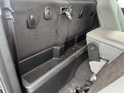 Used 2015 RAM 1500 Express w/ Black Ram 1500 Express Group image 10