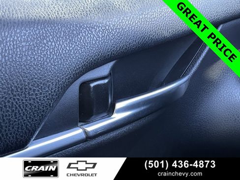 Used 2021 Toyota Camry SE image 14