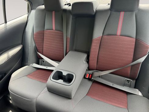 Used 2023 Toyota Corolla SE w/ Carpet Mat Package (TMS) FWD image 13