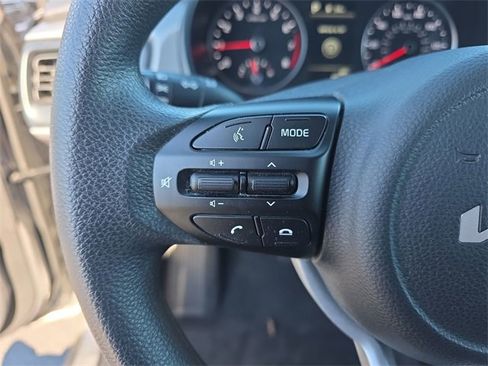 Used 2022 Kia Rio S w/ Option Group 015 image 28