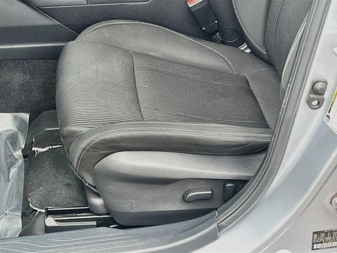 Used 2022 Subaru Legacy Premium AWD/4WD image 19