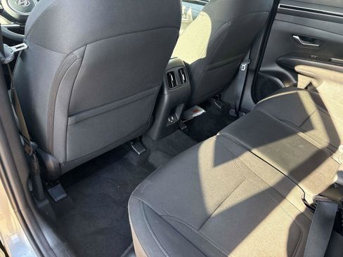 Used 2023 Hyundai Tucson SEL w/ Winter Package image 14