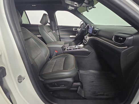 Used 2022 Ford Explorer Timberline w/ Timberline Technology Package image 29