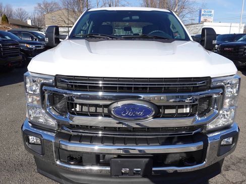 Used 2022 Ford F350 XLT w/ XLT Value Package image 6