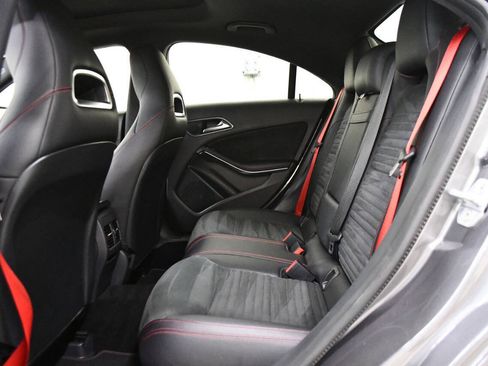 Used 2018 Mercedes-Benz CLA 250 image 15