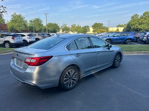 Used 2018 Subaru Legacy 2.5i Premium w/ Moonroof Package AWD/4WD image 3