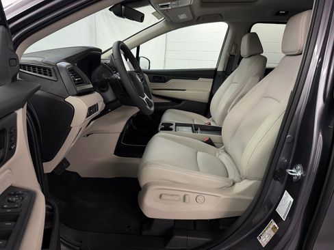 New 2026 Honda Odyssey EX-L image 5