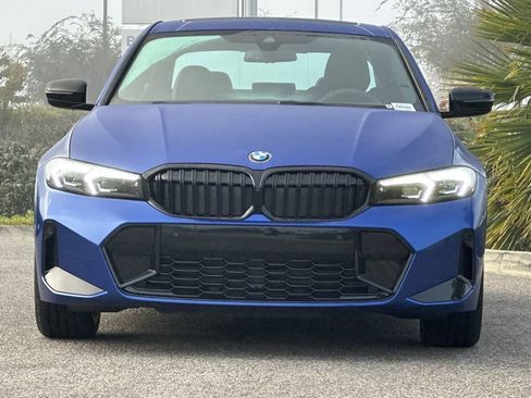 New 2026 BMW 330i Sedan w/ M Sport Package image 8