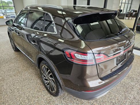 Used 2019 Lincoln Nautilus Reserve w/ Driver Assistance Package AWD/4WD image 4