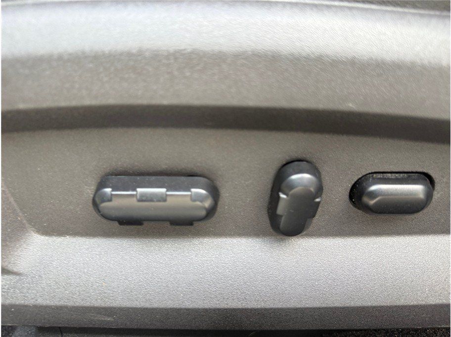 Used 2008 Lincoln MKX AWD image 29