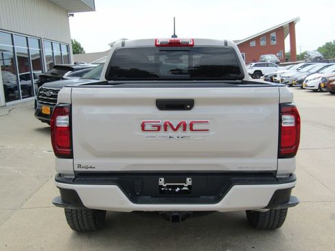 New 2026 GMC Canyon Denali AWD/4WD image 4