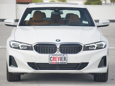 Used 2026 BMW 330i Sedan w/ Premium Package RWD image 2