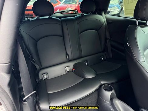 Used 2015 MINI Cooper 2-Door Hardtop FWD image 32