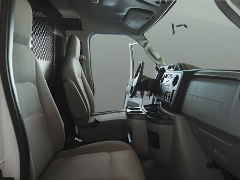 Used 2013 Ford E-150 and Econoline 150 w/ PWR Group RWD image 15