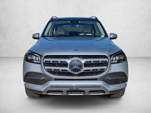 Used 2023 Mercedes-Benz GLS 450 4MATIC image 2