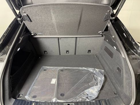 New 2026 Porsche Cayenne Coupe image 17