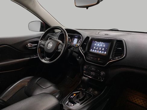 Used 2021 Jeep Cherokee Latitude Plus image 18