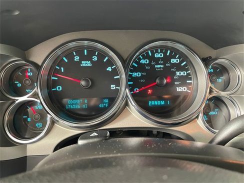 Used 2009 Chevrolet Silverado 2500 LT w/ Exterior Plus Package image 5