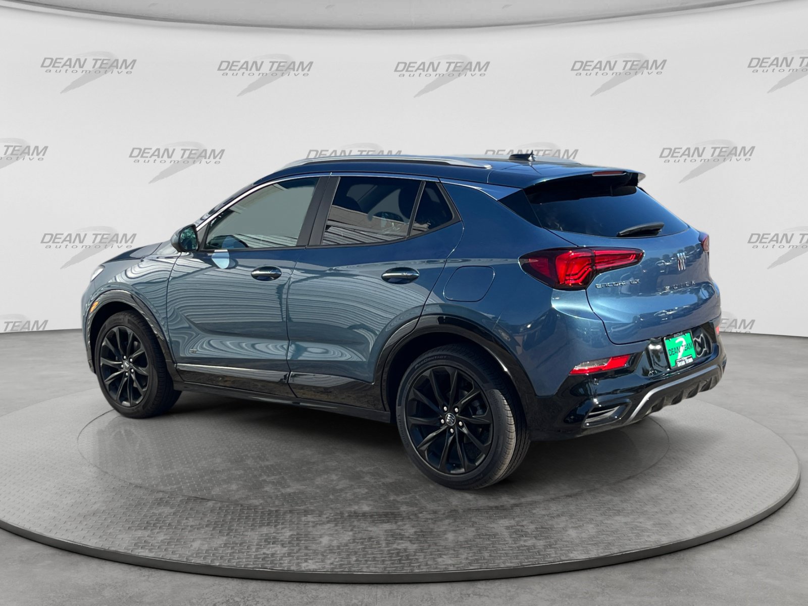 Used 2026 Buick Encore GX Sport Touring w/ Advanced Technology Package FWD image 6