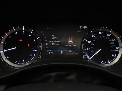 Used 2023 Toyota Highlander XLE FWD image 14