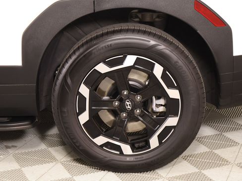 Certified 2026 Hyundai Santa Fe SEL image 18