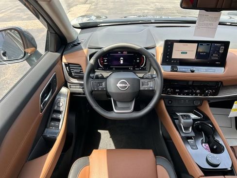 New 2026 Nissan Rogue Platinum AWD/4WD image 27